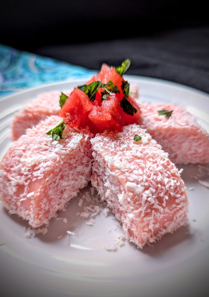 西瓜牛奶雪花糕 - 無添加糖簡易點心 的食譜成品照片