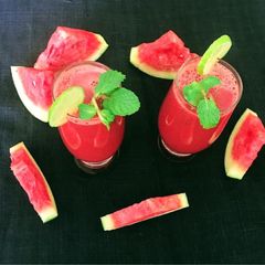 A picture of Watermelon Lemonade.
