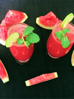 A picture of Watermelon Lemonade.