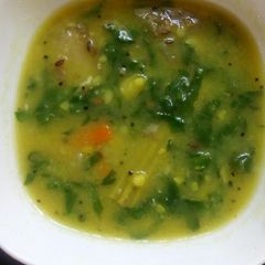 A picture of Moong palak santula.