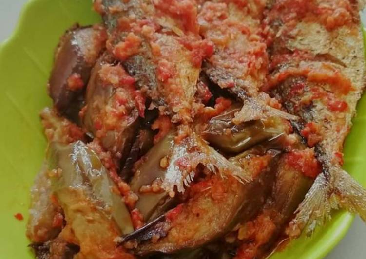 Bagaimana Membuat Balado Selar Terong, Lezat Sekali