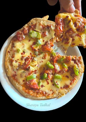 A picture of No Yeast Jain Pizza.