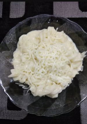 A picture of Cheesy Pasta.