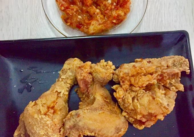 Ayam Goreng kremes sambel penyet