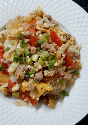 รูปของ "วุ้นเส้นผัดกะหล่ำปลี" Stir Fried Glass Noodles with Cabbage
