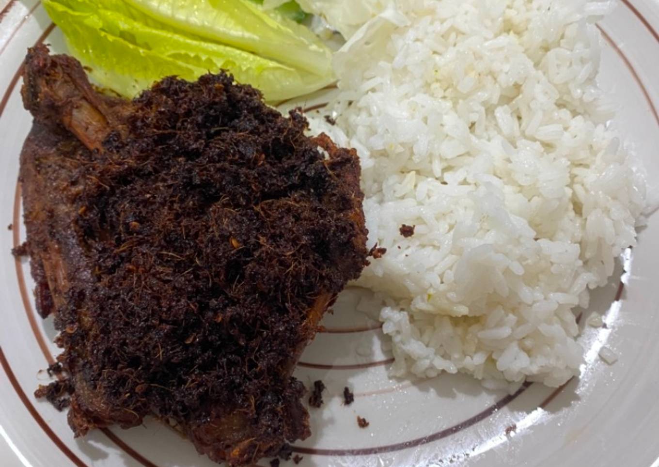 Bebek goreng bumbu hitam
