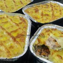 A picture of Pastel Tutup.