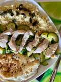 Cous cous, omelette albume, pollo e zucchine