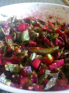 A picture of Rosy Cheeks Salad.
