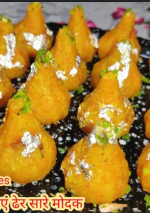 A picture of Carrot modak recipe.