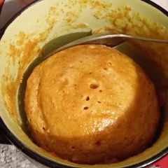 A picture of Sugar free Cake in a mug.