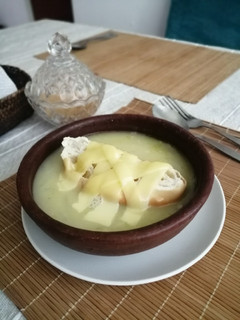 Una foto de Sopa de Cebolla