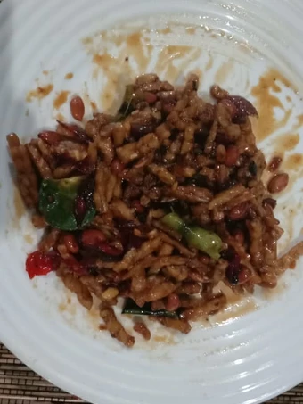 Langkah Mudah untuk Membuat Resep 273. Kering Tempe Kacang Pedas Manis yang Uenak Anti Ribet, Lezat