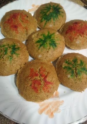 कुट्टू और समा चावल आटा की इडली (Kuttu Aur Sama Chawal aata ki idli recipe in Hindi) रेसिपी मुख्य फोटो