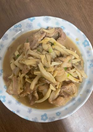秀珍杏鮑炒五花 的食譜成品照片