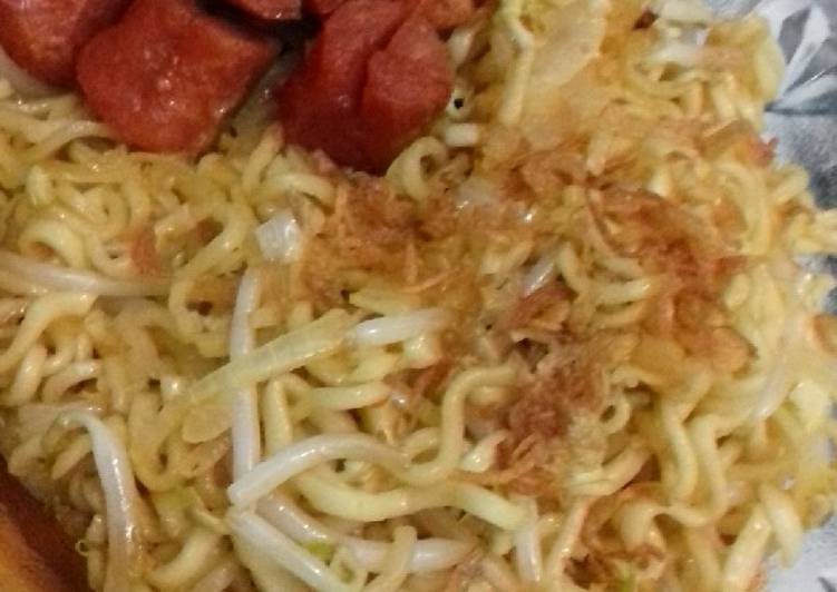 Langkah Mudah untuk Menyiapkan Mie goreng toge yang Bikin Ngiler