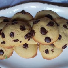 Eclais Chocolate chip cookies A picture of Eclais Chocolate chip cookies.