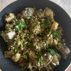 A picture of Surti Green Undhiyu.