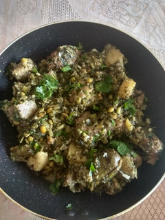 A picture of Surti Green Undhiyu.