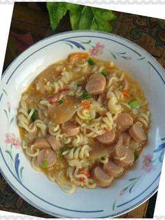 Foto resep Seblak Bandung with noodles