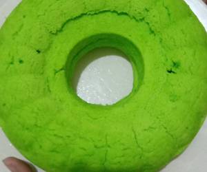 Masakan Populer Bolu kukus pandan ala mamah kece  Minggu Ini