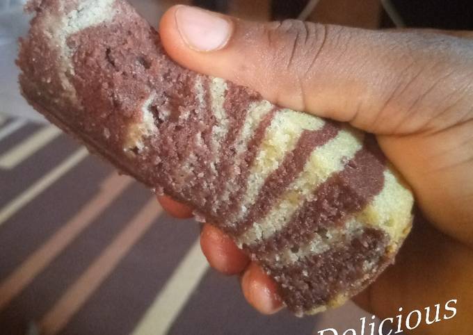 Simple Way to Prepare Award-winning Simple Zebra Cake