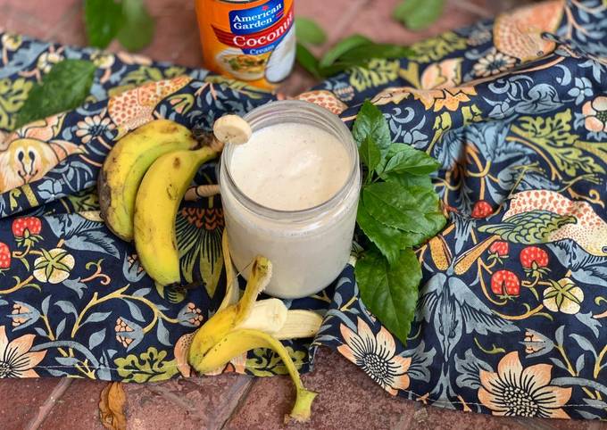 Simple Way to Prepare Thomas Keller Banana coconut 🥥 Smoothie