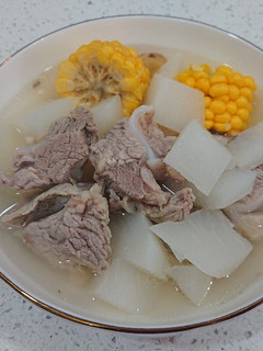 蘿蔔豬軟骨湯 的食譜成品照片