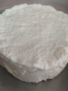 মোজারেলা চিজ (Mozzarella cheese recipe in Bengali) রেসিপির প্রধান ছবি