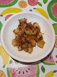 Una foto de Calabaza, patata y cebolla al horno con algas
