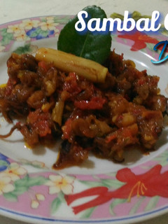 Foto resep Sambal Cumi Asin Daun Jeruk