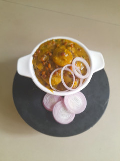 સૂકી તુવેર માં ઢોકળી (Tuvar Dhokli In Gujrati) રેસીપી મુખ્ય ફોટો