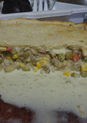 Una foto de Tarta de atún cremosa