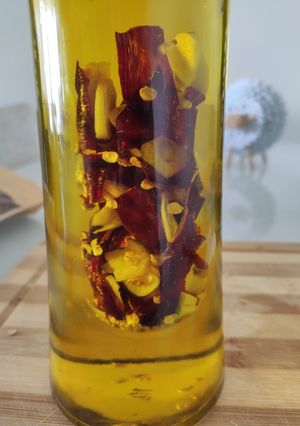 Una foto de Aceite aromatizado