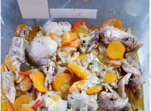 Una foto de Pollo en escabeche