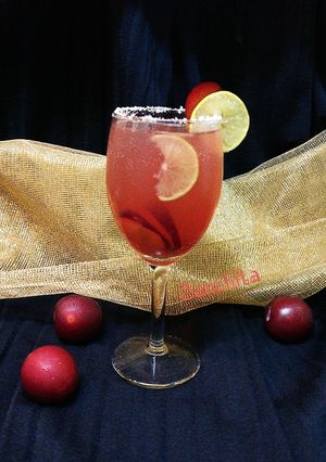 A picture of Fresh Plum Mocktail.
