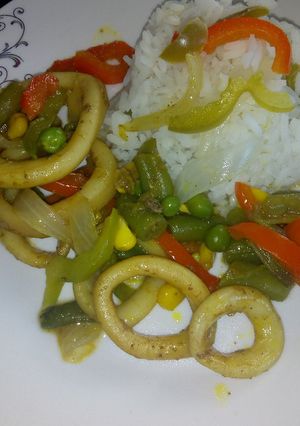 Una foto de Aros de calamar en curry