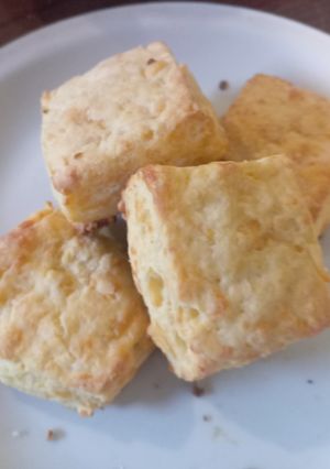 Una foto de Scones de queso 🧀🍞
