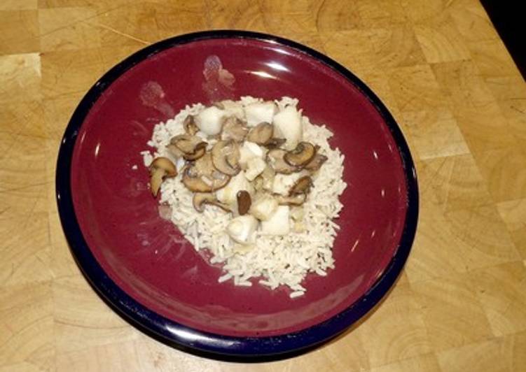 Steps to Prepare Speedy Sauteed Mushrooms and Scallops