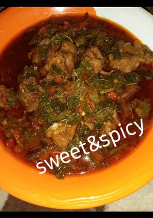 A picture of Sweet beef spinach.