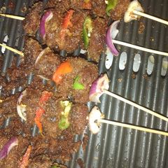 Beef skewers A picture of Beef skewers.