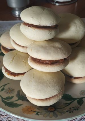 Una foto de Alfajores sin tacc (estilo "maizenitas")