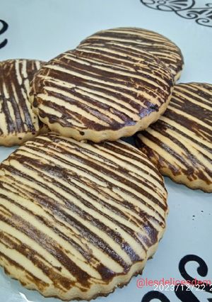 Une photo de Galettes aux zeste d'orange 🍊