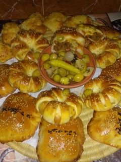 صورة لوصفة فطائر لذيذة بعجينة اقتصادية