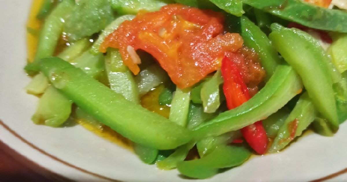 Sperma bilan qoplangan ayollarning porno videolari