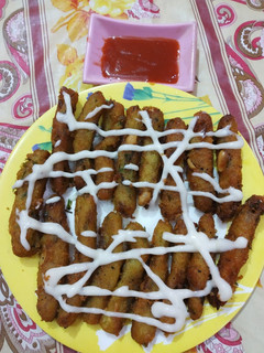 A picture of Crispy cheese potato finger.