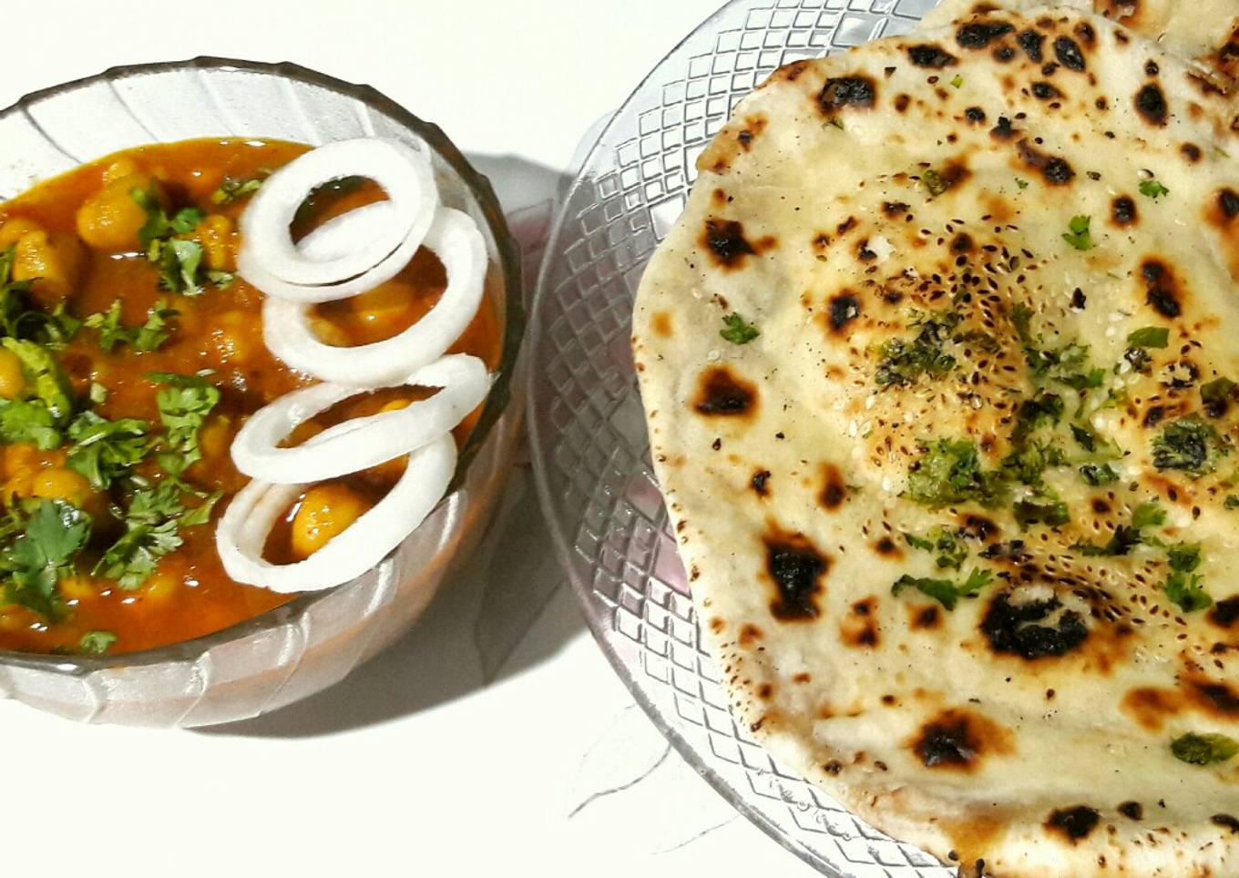 Amritsari Aloo Kulcha