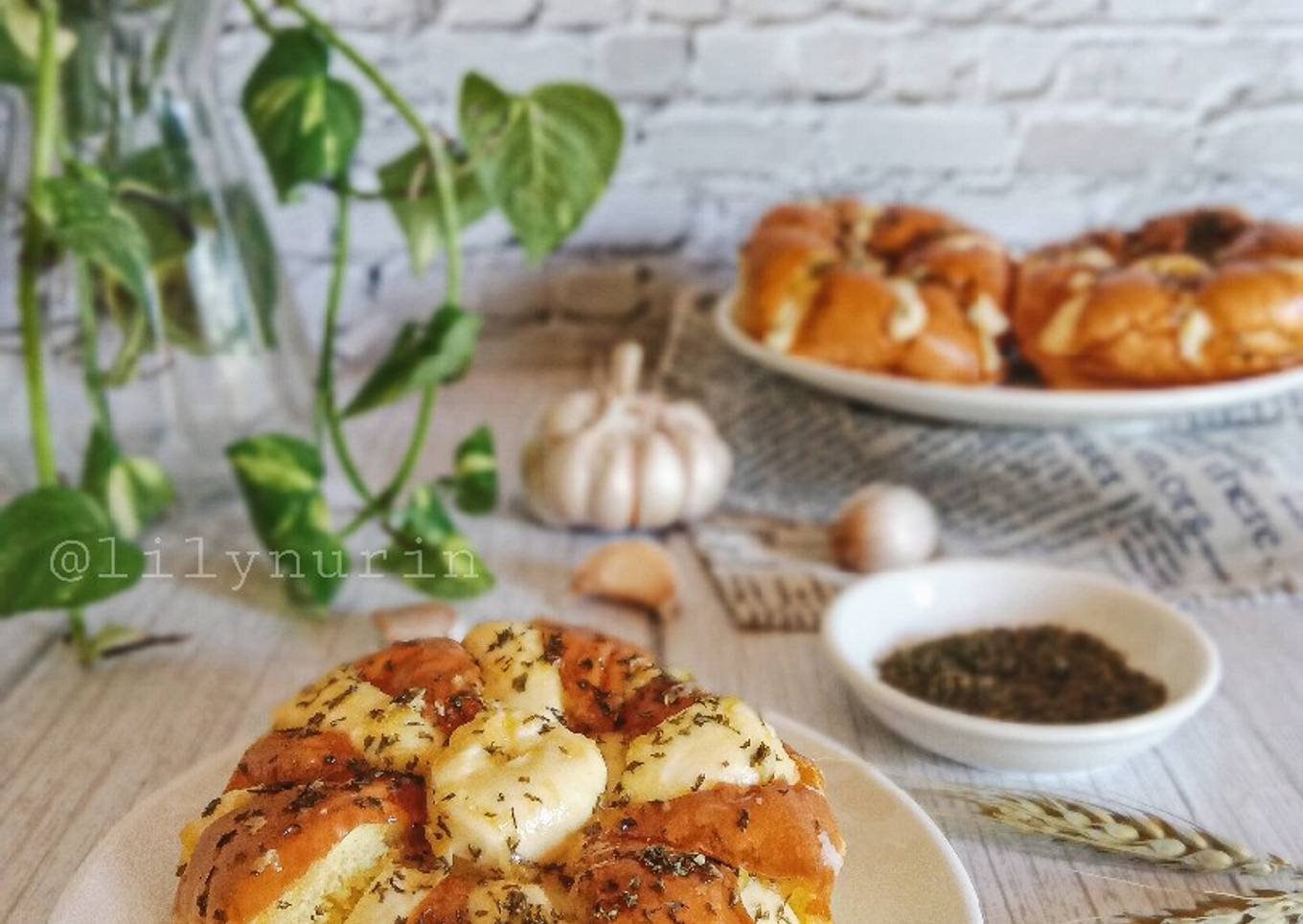 Garlic Korean Cheese Bread