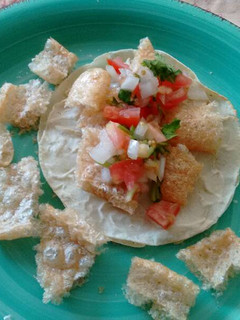 Una foto de Tacos placeros de chicharrón. ॐ