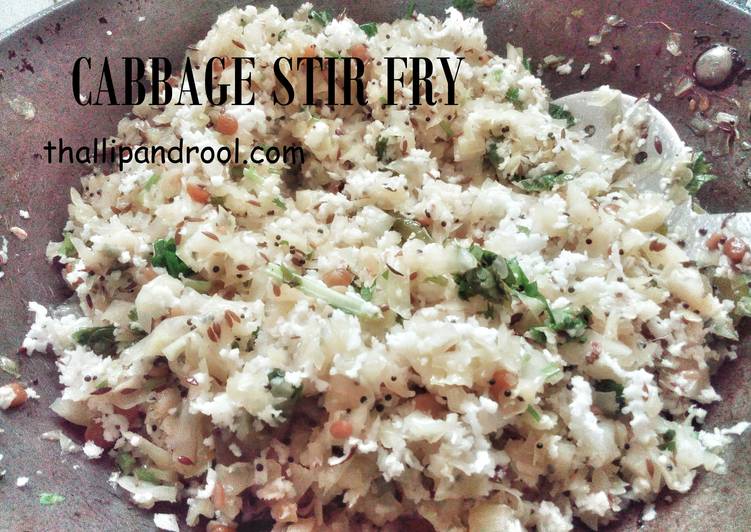 Easiest Way to Make Quick MuttaKos Karamadhu / Cabbage Stir Fry